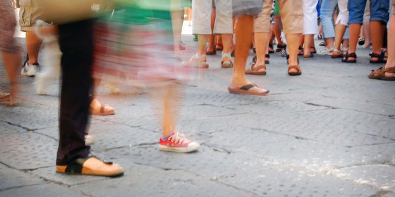 Illustration for article titled The Pedestrian Fast Lane Is No Life At All—Let’s Slow the Sidewalk Down